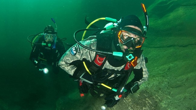 PADI Dry Suit Diver Specialty Kurs in Hurghada